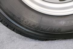 长江SP06 4.5T 5.96米厢式纯电动物流车76.5kWh