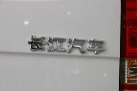 SP04&nbsp;电动封闭厢货外观图片