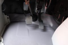 长江SP04 2.5T 4.5米厢式纯电动物流车49kWh