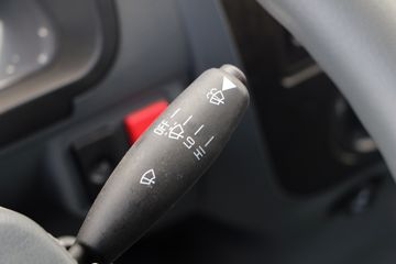 Ծ�� ����X100 ������ 110���� 4X2 3.7����ж��(SH3082VEDBNW)ͼƬ