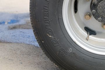 Ծ�� ����X100 ������ 110���� 4X2 3.7����ж��(SH3082VEDBNW)ͼƬ