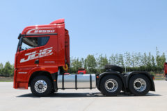 青岛解放 JH6重卡 智尊550 550马力 6X4牵引车(潍柴红色版)(CA4259P25K2T1E5A80)