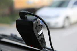 鼎峰&nbsp;电动载货车内饰图片