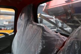 力拓T5&nbsp;自卸车驾驶室                                               图片