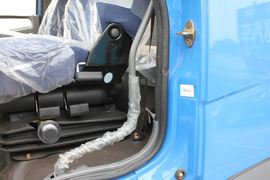 赛麒麟&nbsp;载货车驾驶室                                               图片