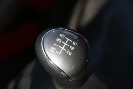 骏铃V7&nbsp;载货车驾驶室                                               图片