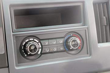 ���� ˧��H330 152���� 4X2 4.12�׵�����ʽ�Ῠ(HFC5043XXYP71K3C2V)ͼƬ