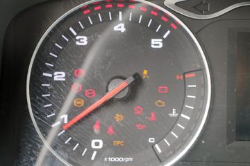 ���� ˧��H330 152���� 4X2 4.12�׵�����ʽ�Ῠ(HFC5043XXYP71K3C2V)ͼƬ