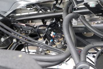 ���� ˧��H330 152���� 4X2 4.12�׵�����ʽ�Ῠ(HFC5043XXYP71K3C2V)ͼƬ