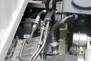 ���� ˧��H330 152���� 4X2 4.12�׵�����ʽ�Ῠ(HFC5043XXYP71K3C2V)ͼƬ