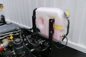 ���� ˧��H330 152���� 4X2 4.12�׵�����ʽ�Ῠ(HFC5043XXYP71K3C2V)ͼƬ