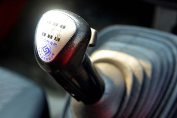 ���� ����T20 150���� 4X2 4.2����ж��(EQ3041L8GDAAC)ͼƬ