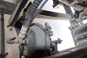 ���� ����V9L 170���� 4X2 6.8���Ű��դʽ�ػ���(HFC5181CCYP51K1E1V)ͼƬ