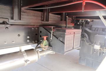 ���� ����V9L 170���� 4X2 6.8���Ű��դʽ�ػ���(HFC5181CCYP51K1E1V)ͼƬ