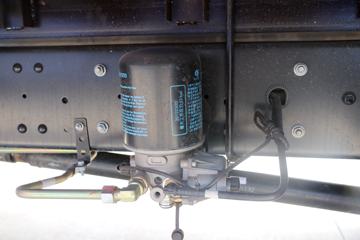 ���� ����V9L 170���� 4X2 6.8���Ű��դʽ�ػ���(HFC5181CCYP51K1E1V)ͼƬ