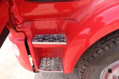 江淮 格尔发A5L中卡 220马力 4X2 6.8米仓栅式载货车(HFC5181CCYP3K1A53S6V)