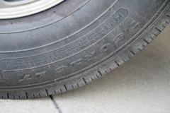 江铃 凯锐800 154马力 4.08米单排厢式载货车(JX5047XXYXGF2)