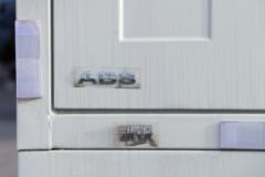 江铃 凯锐800 154马力 4.08米单排厢式载货车(JX5047XXYXGF2)