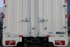 江铃 凯锐800 154马力 4.08米单排厢式载货车(JX5047XXYXGF2)