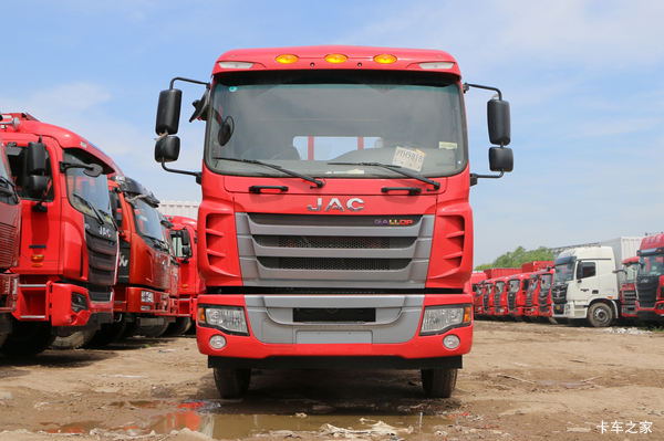 江淮 格尔发K3L中卡 190马力 4X2 6.8米排半仓栅式载货车(HFC5181CCYP3K2A53S5V)