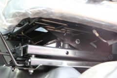 江淮 格尔发K5W重卡 320马力 8X4 9.6米仓栅式载货车(HFC5321CCYP1K4H45S1V)