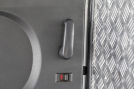 优优 电动封闭厢货货厢图片
