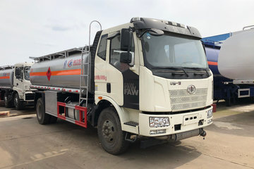 一汽解放 J6L 180马力 4X2 运油车(程力威牌)(6挡)(CLW5163GYYC5)