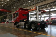 三一重卡 英雄版 500马力 6X4牵引车(HQC4250T)