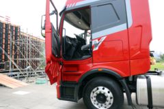 三一重卡 英雄版 500马力 6X4牵引车(HQC4250T)