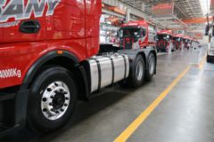 三一重卡 英雄版 500马力 6X4牵引车(HQC4250T)