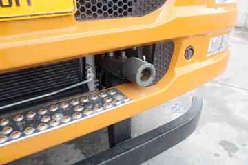 �й����� ˹̫��D7B�ؿ� 340���� 6X4 5.6����ж��(ZZ5253ZLJN3841E1NB)ͼƬ