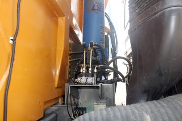 �й����� ˹̫��D7B�ؿ� 340���� 6X4 5.6����ж��(ZZ5253ZLJN3841E1NB)ͼƬ