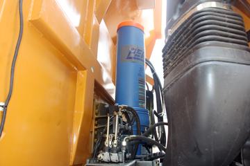 �й����� ˹̫��D7B�ؿ� 340���� 6X4 5.6����ж��(ZZ5253ZLJN3841E1NB)ͼƬ