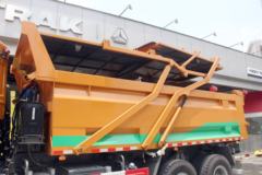 中国重汽 斯太尔D7B重卡 340马力 6X4 5.6米自卸车(ZZ5253ZLJN3841E1NB)