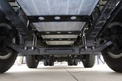 比亚迪T10ZT 31T 8X4 5.6米纯电动自卸车(BYD3310EH9BEV)435kWh