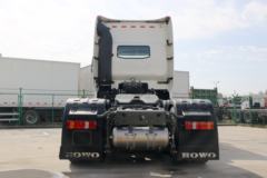 中国重汽 HOWO T7H重卡 智能版 540马力 6X4自动挡牵引车(AMT手自一体)(ZZ4257W324HE1B)