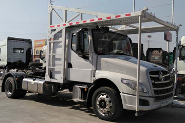 东风柳汽 乘龙T5重卡 270马力 4X2车辆运输长头牵引车(LZ5180TBQT5AB)