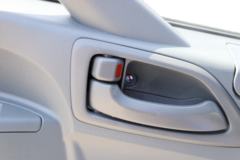 凯马 凯捷GM3 116马力 4X2 3.45米自卸车(KMC3042GC32P5)