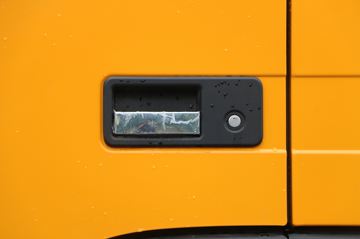 ���� N8C�ؿ� ������ 400���� 8X4 8.4����ж��(CGC3310D5EDKD)ͼƬ