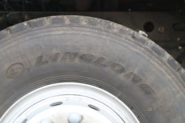 大运N8C&nbsp;自卸车底盘                                                图片