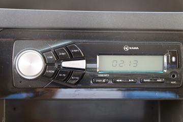 ���� ����GM6 143���� 4X2 3.71����ж��ͼƬ