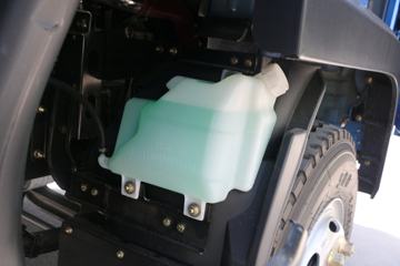 ���� ����GM6 143���� 4X2 3.71����ж��ͼƬ