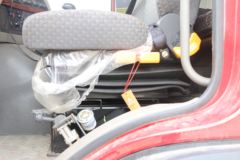 大运 N8C重卡 重载型 375马力 8X4 8.2米自卸车(CGC3310D5EDKD)