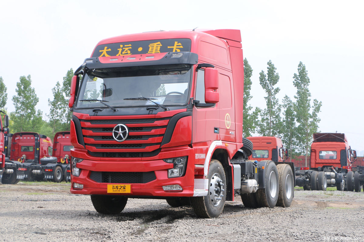 大运 新N8V重卡 430马力 6X4牵引车(470后桥)