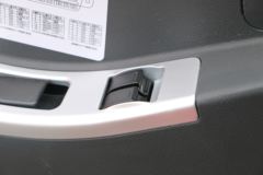 大运 风驰重卡 240马力 6X2 9.6米仓栅式载货车(DYQ5250CCYD5CB)