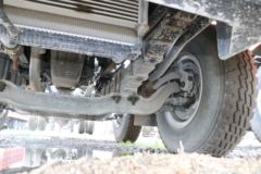 大运 风驰重卡 240马力 6X2 9.6米仓栅式载货车(DYQ5250CCYD5CB)