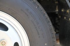 凯马 K6福来卡 102马力 3.69米排半栏板轻卡(KMC1041A28P5)