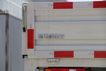 ���� K8������ 95���� 4.2�׵��������Ῠ(KMC1042A33D5)ͼƬ