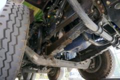 上汽红岩 新金刚M500 336马力 8X4 5.6米渣土自卸车(CQ3316HTWG276)