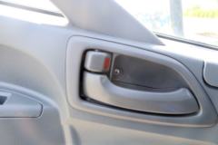 凯马 凯捷M6 143马力 5.33米排半栏板载货车(KMC1102A42P5) 凯马 凯捷M6 143马力 5.33米排半栏板载货车(KMC1102A42P5)